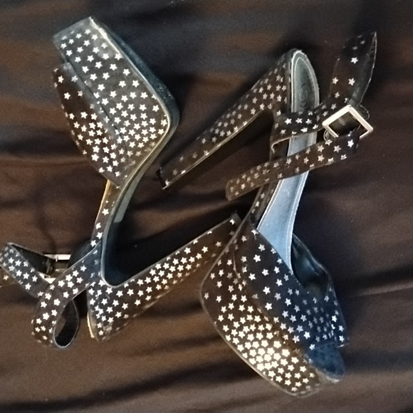Shoes - Starry Black Platform Heels